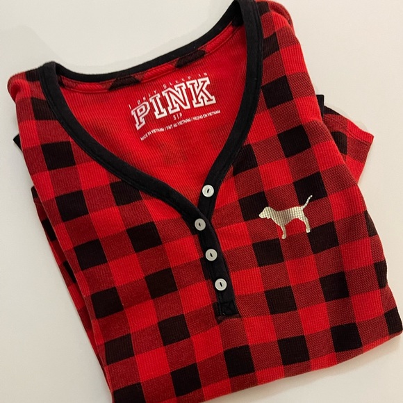 PINK Victoria's Secret Other - PINK thermal top Pajama top Plaid top